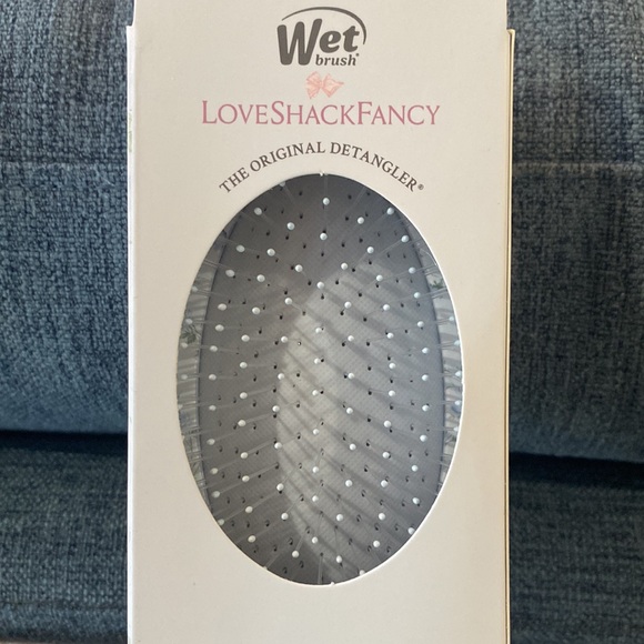 Wet Brush x LoveShackFancy original detangler hair brush in English Ivy - NWT - Picture 6 of 8